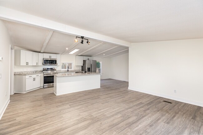 Foto del edificio - 130 Old Lowesville Rd