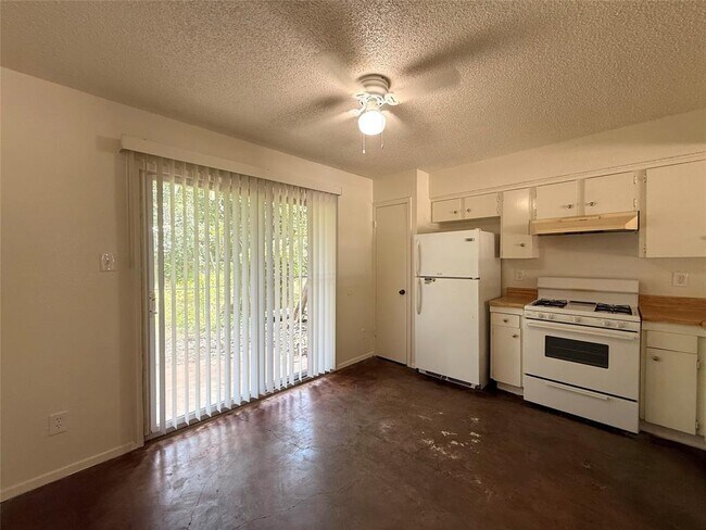 Foto del edificio - 3448 Willowrun Dr