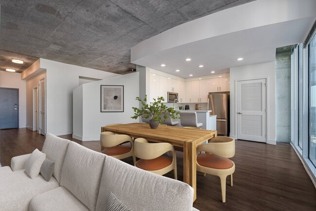 Living and Dining Space - Element