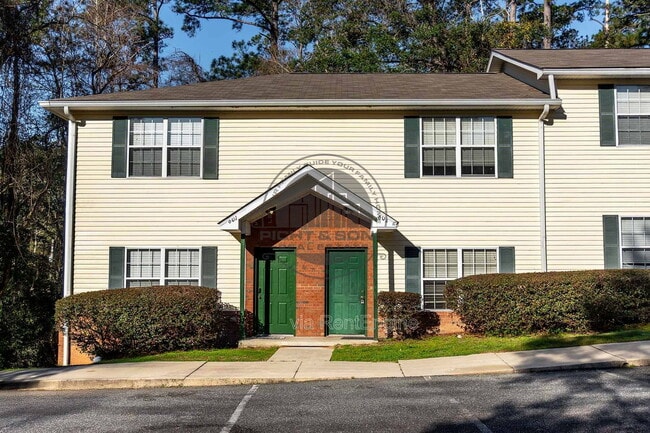 Photo - 2403 Hartsfield Rd Townhome