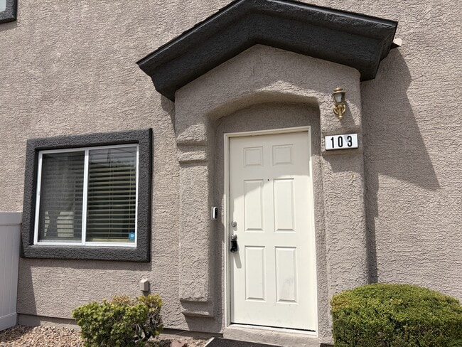 Building Photo - 4617 Dealers Choice Way