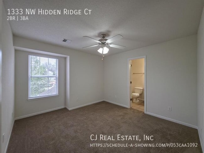 Building Photo - 1333 NW Hidden Ridge Ct