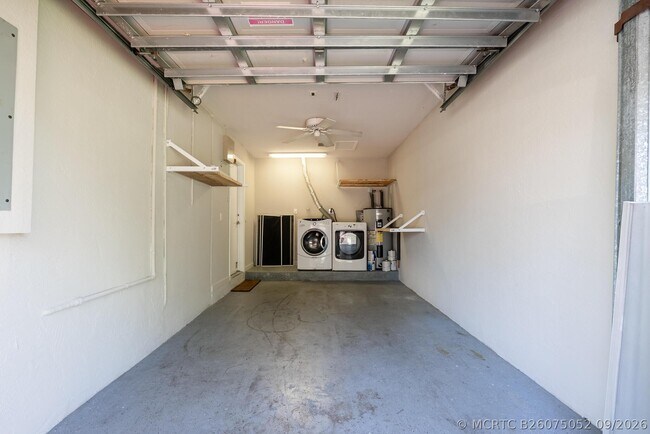 Building Photo - 8956 NW 38th Dr
