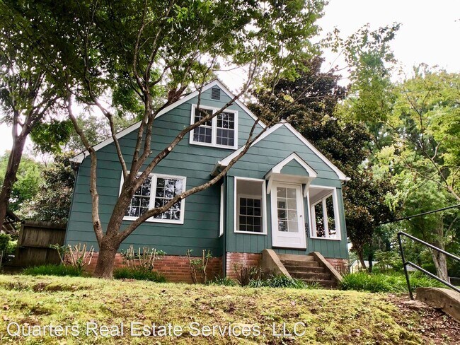 3 Br 1 Bath House 821 Hutton Street House For Rent In Winston Salem Nc Apartments Com