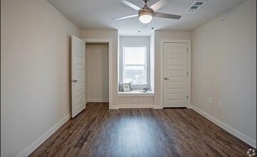 Building Photo - 10010 N Capital of Texas Hwy