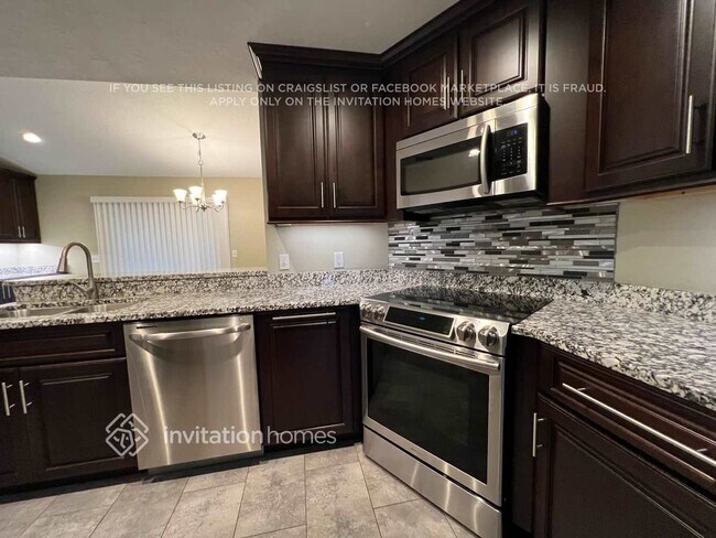 Foto del edificio - 2148 Tioga Dr
