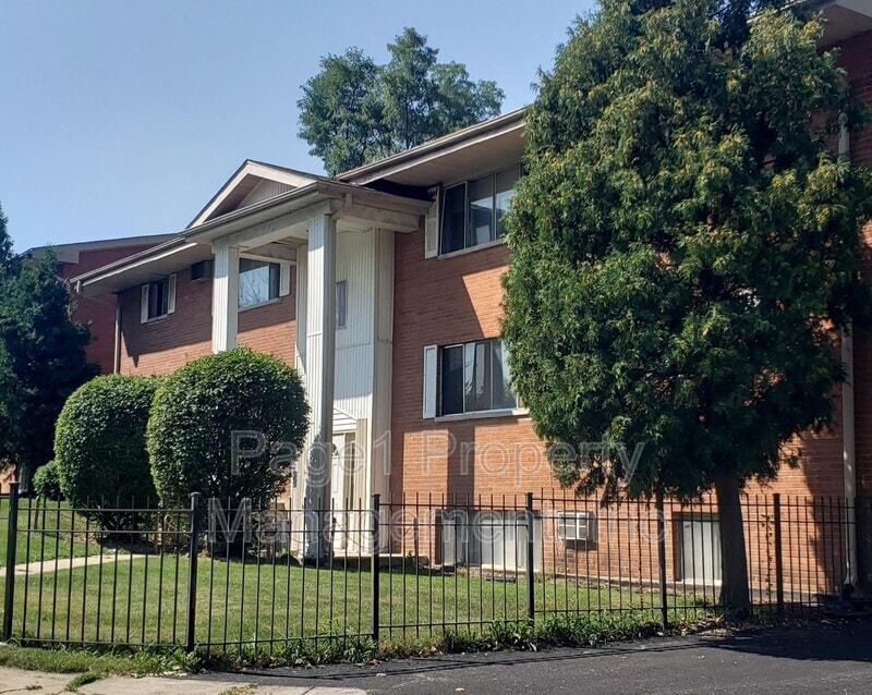 130 Flintridge Dr Unit FR 130 6, Rockford, IL 61107 Condo for Rent in