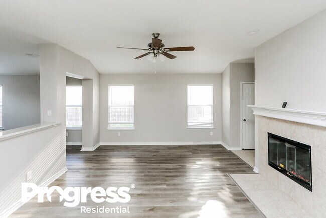 Foto del edificio - 616 Trillium Ln