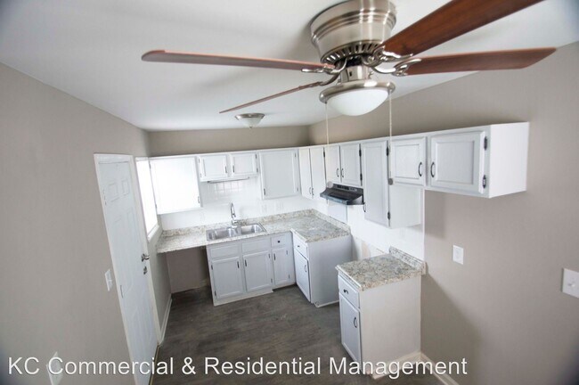 Building Photo - 3 br, 2 bath House - 5335 N Indiana Ave