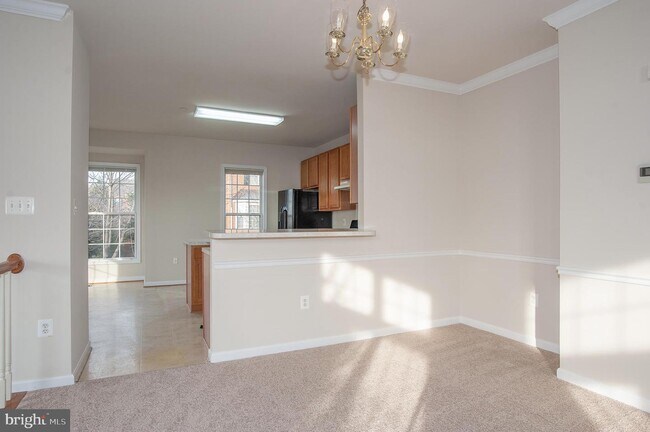 Foto del edificio - 446 Stanton Pl