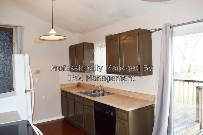 Foto del edificio - 30754 Burlington St
