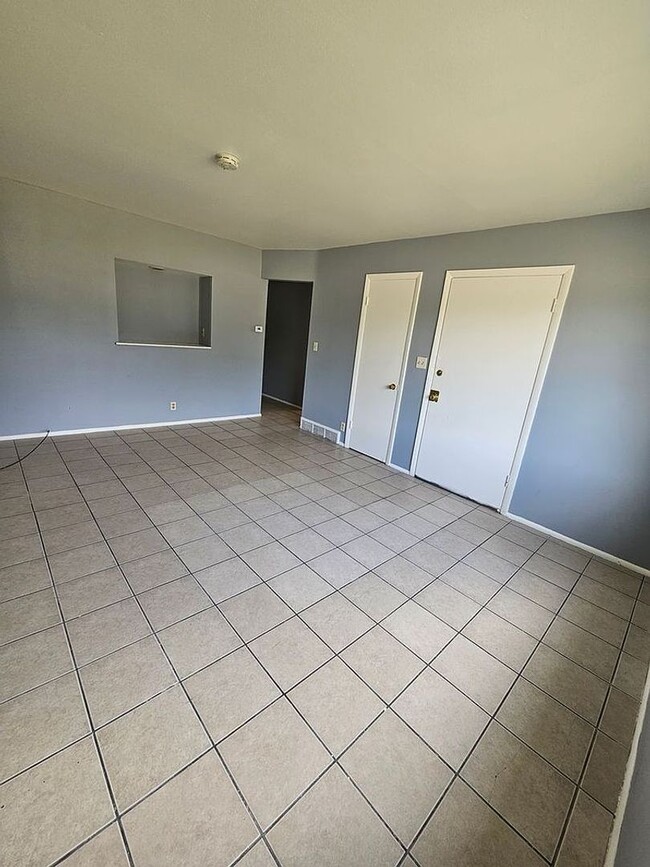 Foto del edificio - 6914-6916-6916 N 42nd St