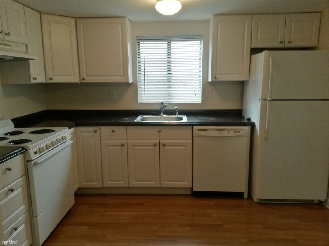 Primary Photo - 1 br, 1 bath Condo - 22 Cove Rd Apt 3