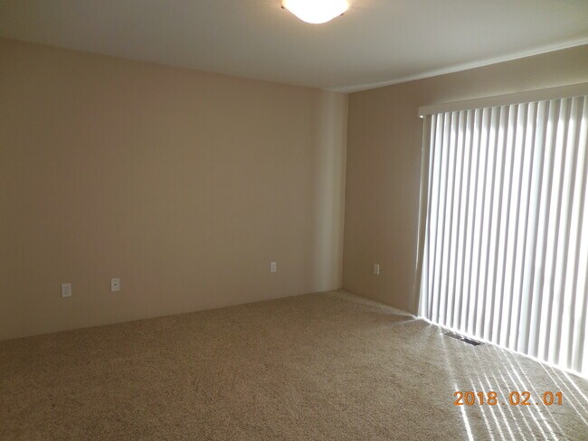 Foto del edificio - Nice Three Bedroom House