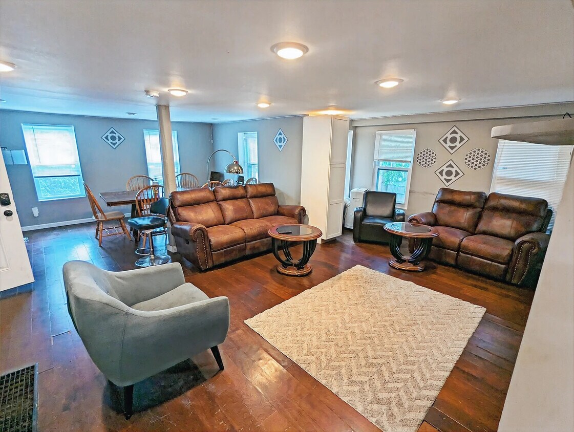 125 Oak St, Binghamton, NY 13905 House Rental in Binghamton, NY