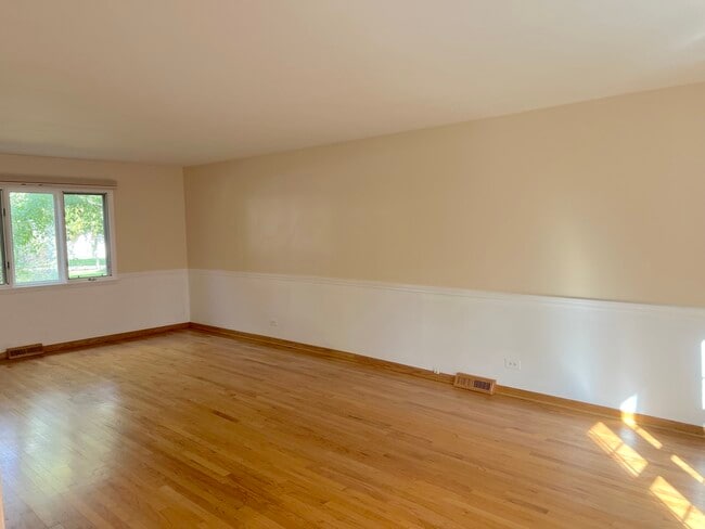 Foto del edificio - 2720 Kincaid Dr