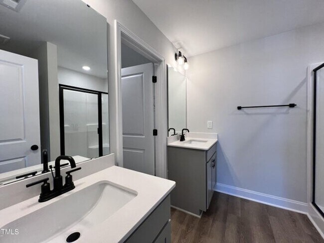 Foto del edificio - Move in Special* $500 Gift Card* 3 Bedroom...