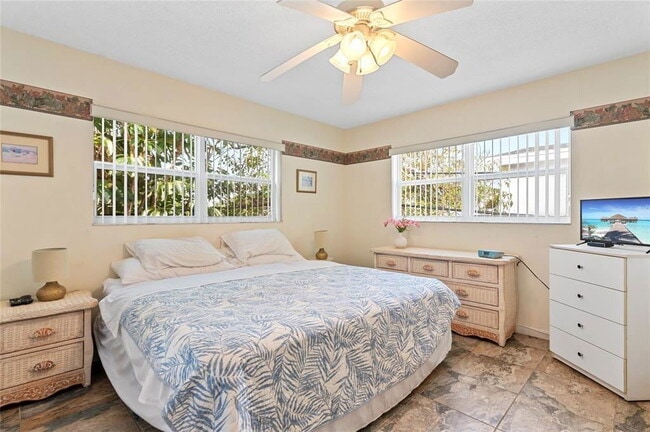 Foto del edificio - 3225 NE 16th St