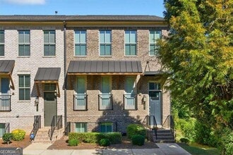 Building Photo - 2565 Cherry Birch Ln