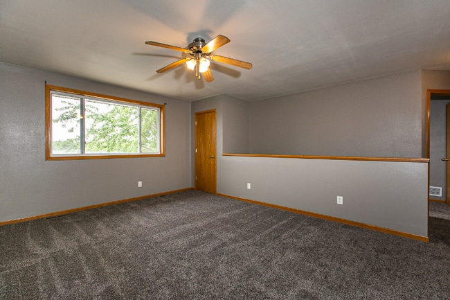 Building Photo - 3061 Stellar Eagle Dr