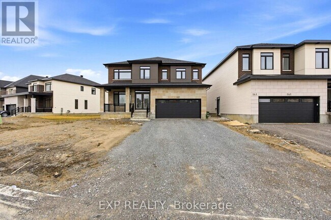 Photo du bâtiment - 137 Shelleright St