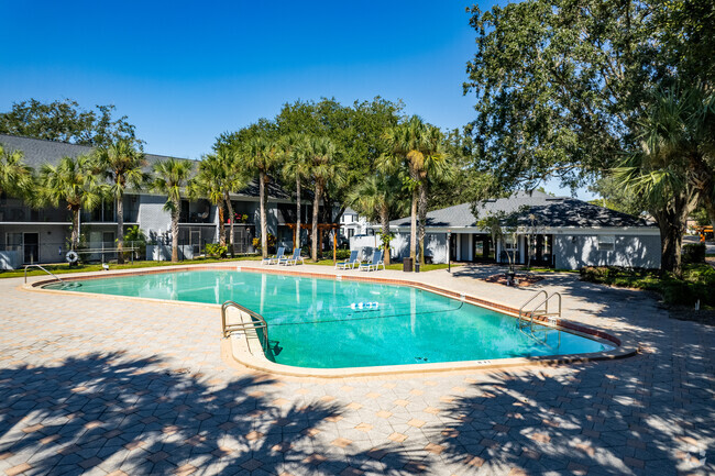 The Stratford at Winter Park Condominiums - Apartments in Winter Park ...