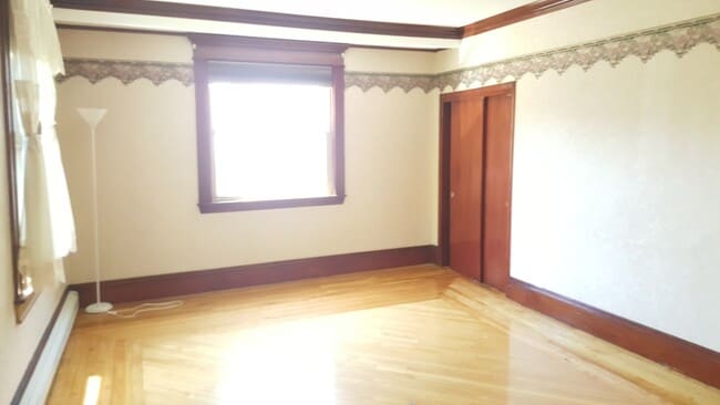 Building Photo - 30 Lyman St