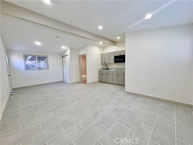 Foto del edificio - 4585 Hawthorne St