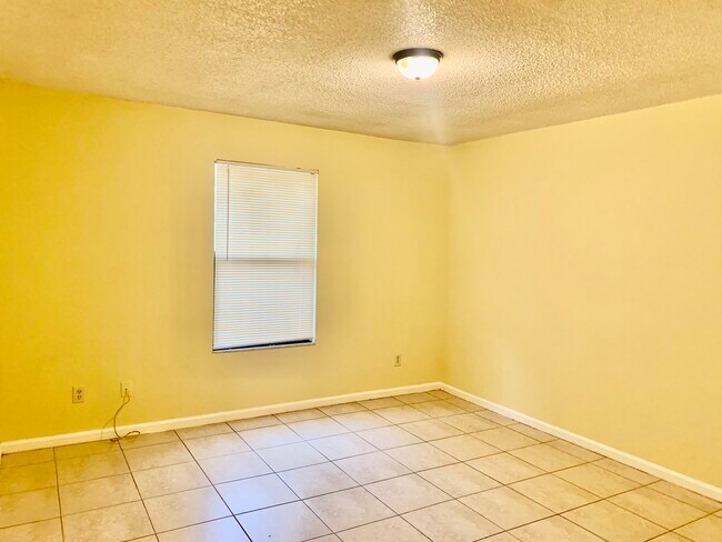 Foto del edificio - 5128 Indian Lakes Ct