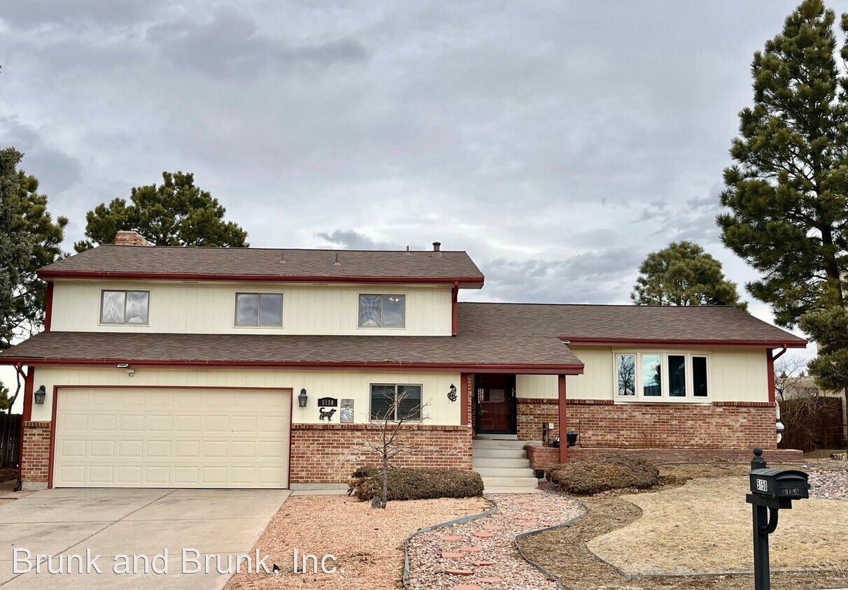 Foto principal - 4 br, 2.5 bath House - 5150 Bunk House Lane