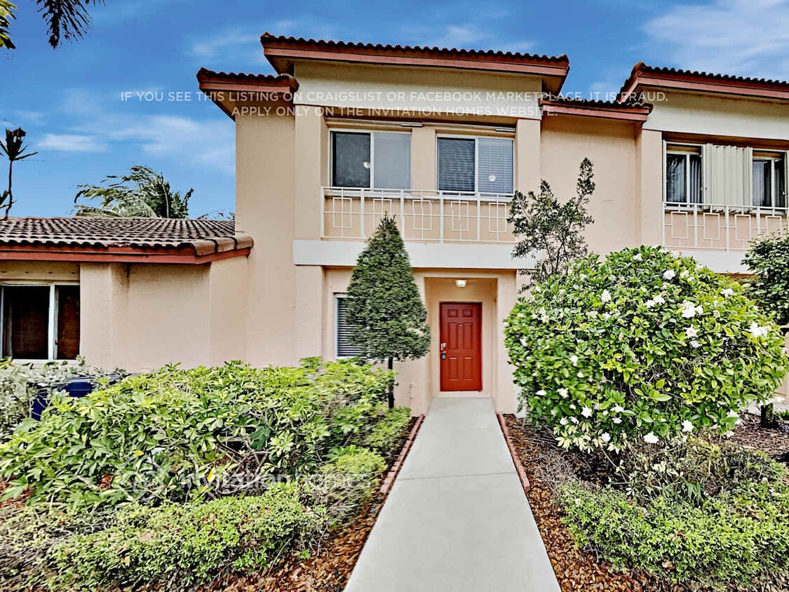 Primary Photo - 861 NW 208th Dr
