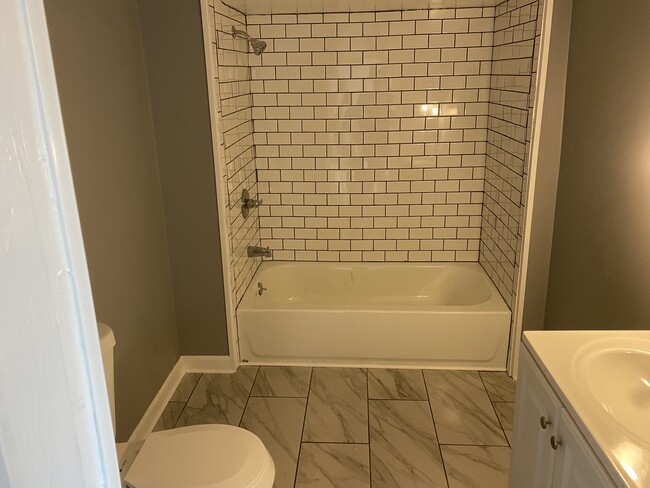 Foto del edificio - 2701 S 18th St