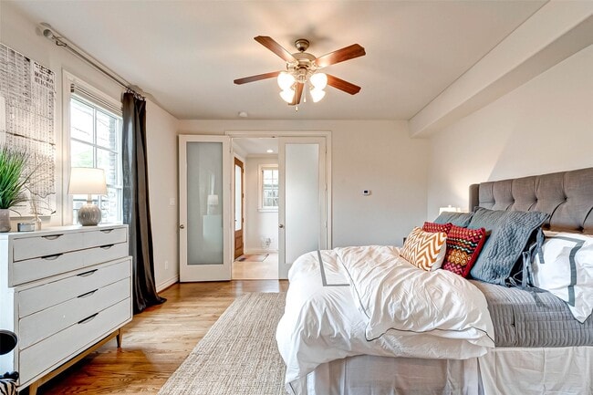 Building Photo - 1514 Summer St