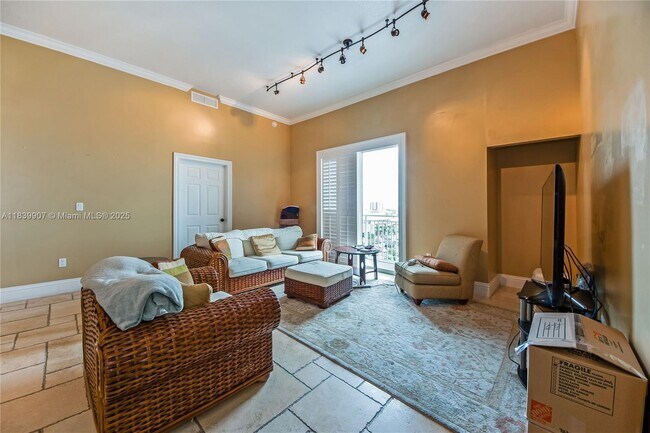 Foto del edificio - 7270 SW 88th St