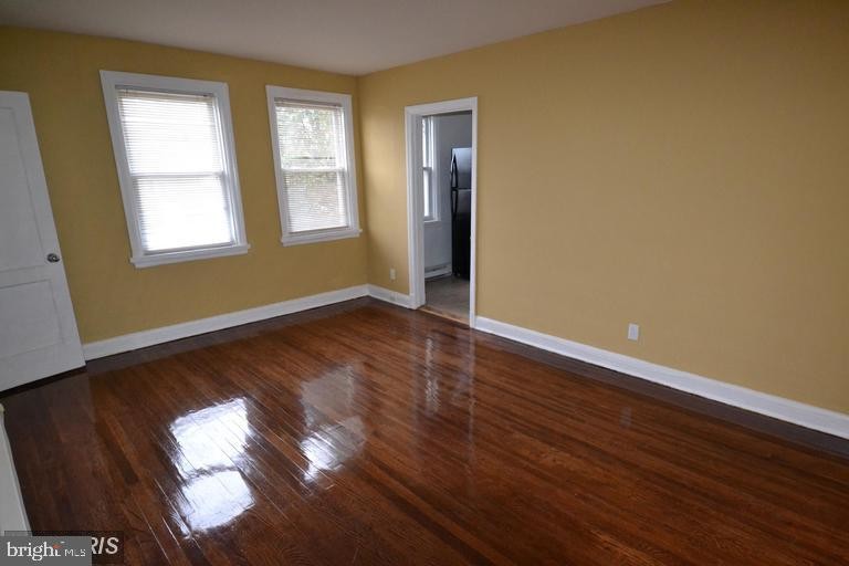 Foto principal - 5552 Midwood Ave