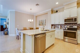 Building Photo - 7096 Dominica Dr