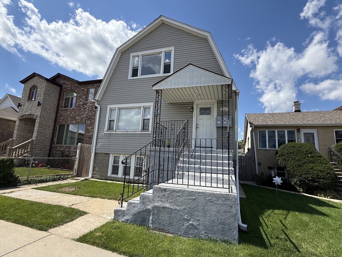 Foto principal - 4328 N Oak Park Ave