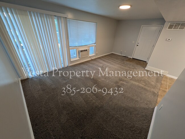 Foto del edificio - 1050 Healy St