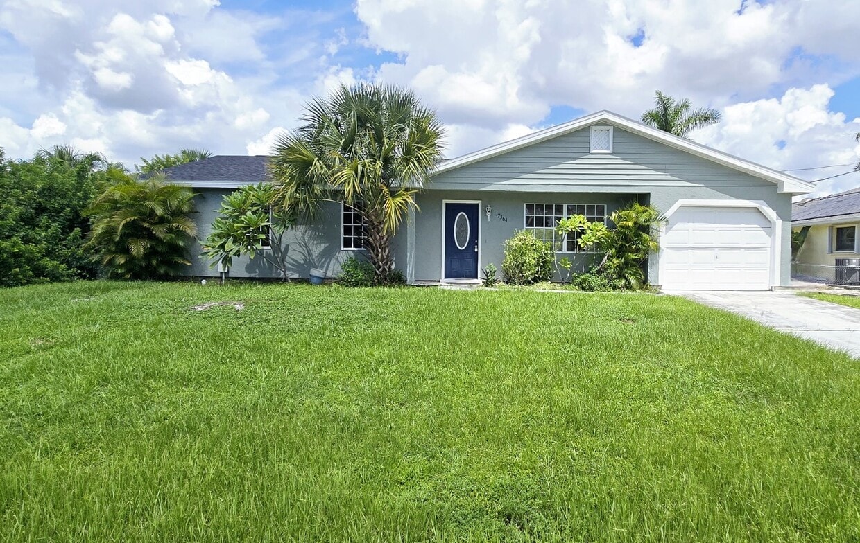 Primary Photo - 17364 Sabrina Cir