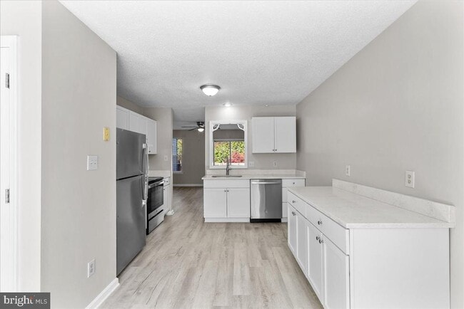 Building Photo - 229 Sherando Cir