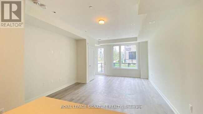 Building Photo - 3566 Colonial Dr