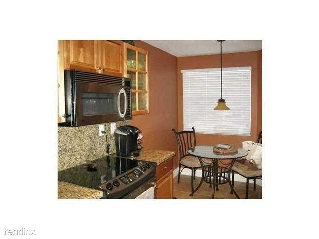 Building Photo - 4740 NW 97th Pl