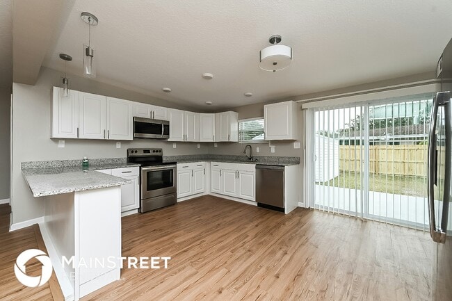 Building Photo - 1449 Dartmouth Dr