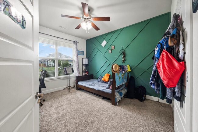 Foto del edificio - 1041 Silver Maple St