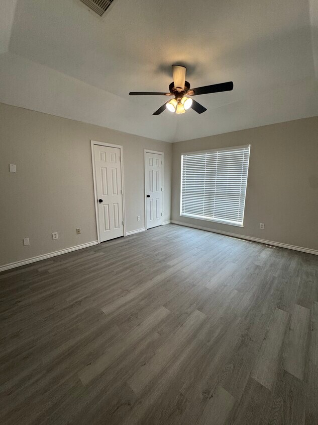 Foto del edificio - 4526 Knoxville St