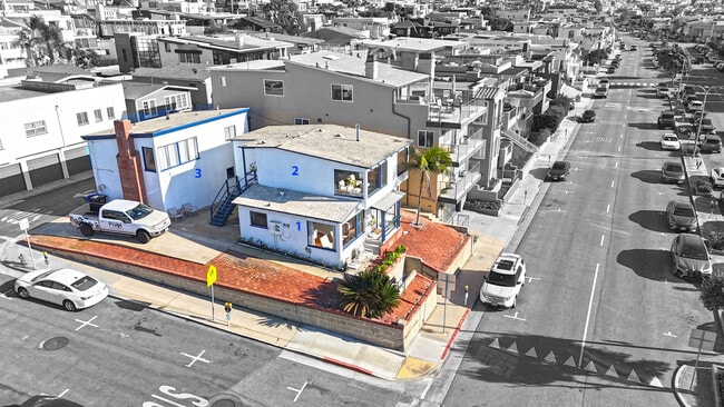 Building Photo - 2464 Hermosa Ave