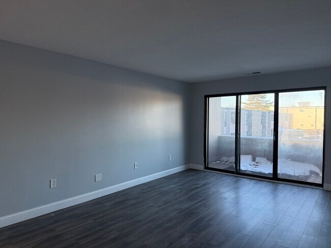 Foto del edificio - 22 Shrewsbury Green Dr