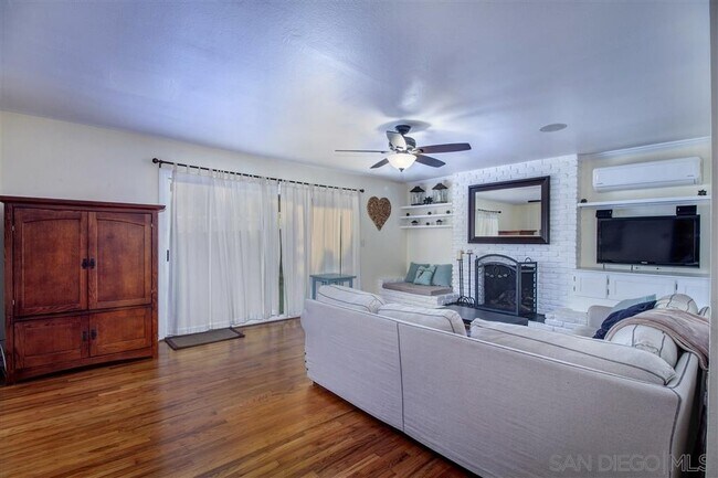 Foto del edificio - 6142 Mohler St