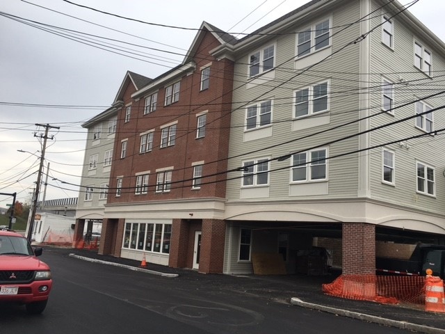 Mixed use office/retail/apartments - 333 East St