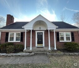 Building Photo - 220 Fairmeade Rd